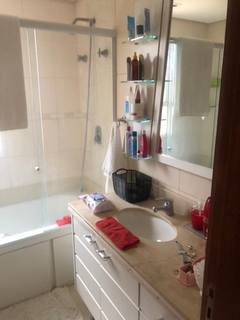 Apartamento à venda com 3 quartos, 136m² - Foto 18