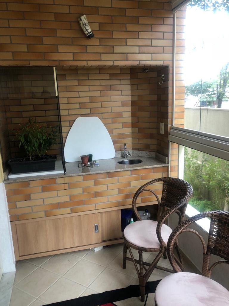 Apartamento à venda com 3 quartos, 136m² - Foto 3