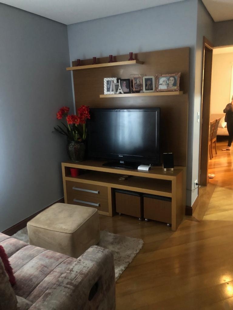 Apartamento à venda com 3 quartos, 136m² - Foto 7