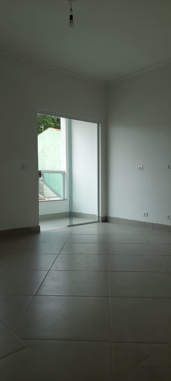 Casa à venda com 4 quartos, 270m² - Foto 2