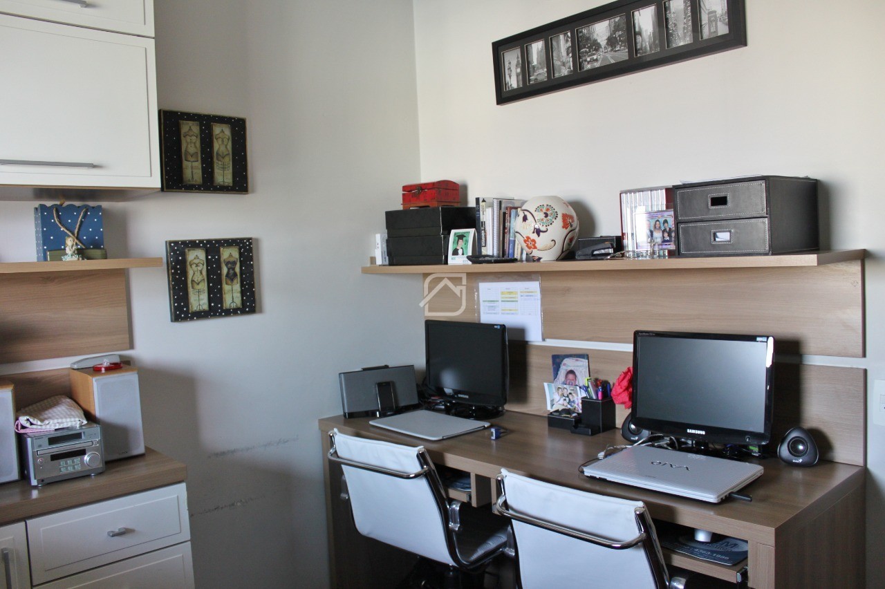 Apartamento à venda com 4 quartos, 190m² - Foto 18