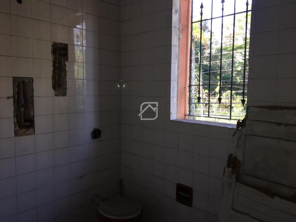 Prédio Inteiro para alugar com 3 quartos, 130m² - Foto 15