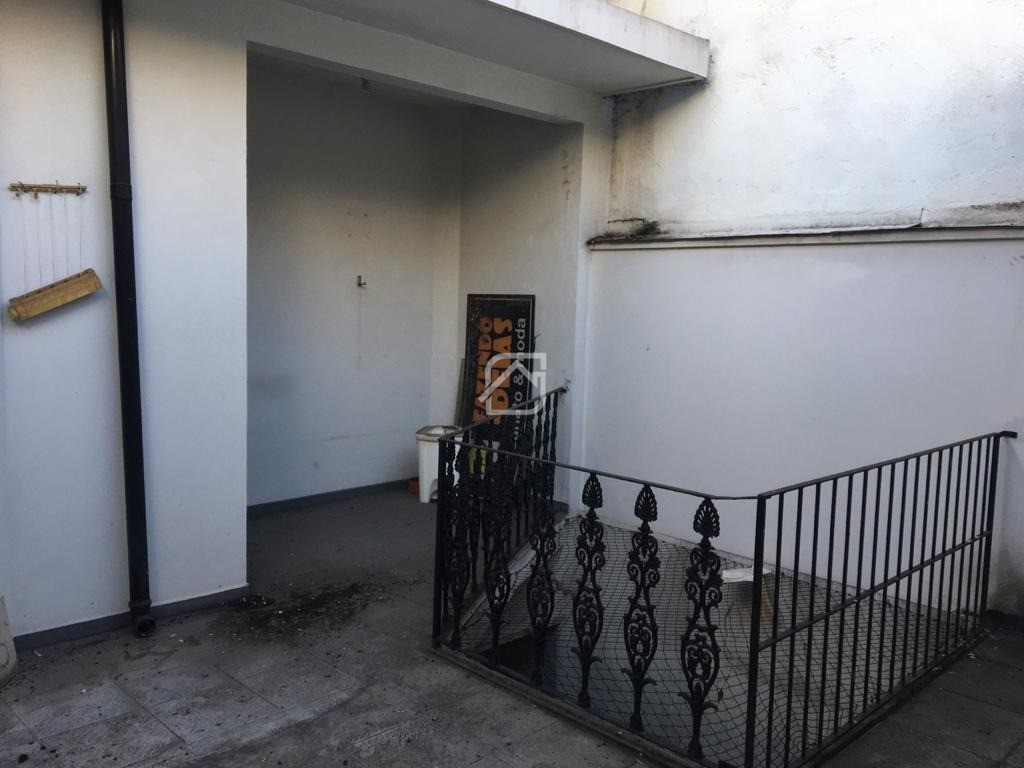 Prédio Inteiro para alugar com 3 quartos, 130m² - Foto 22