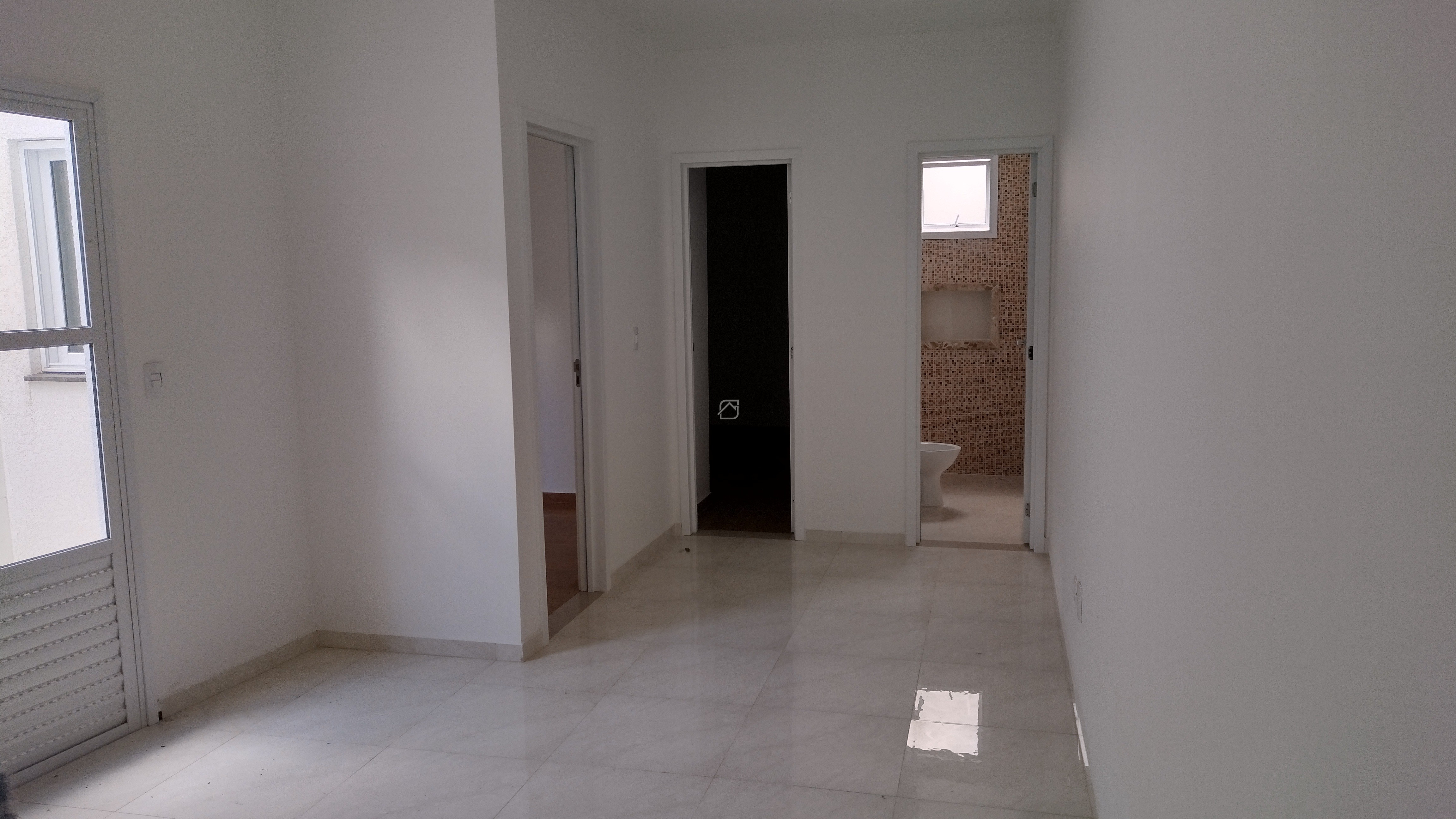 Apartamento à venda e aluguel com 2 quartos, 40m² - Foto 1