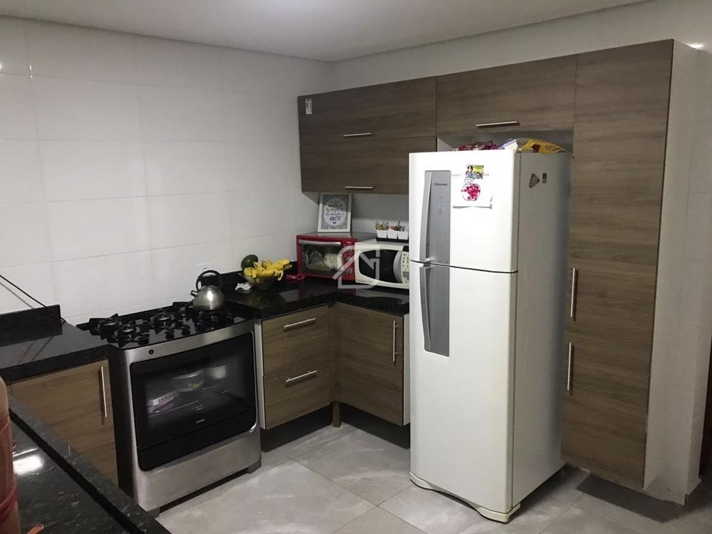 Casa à venda com 3 quartos, 125m² - Foto 3