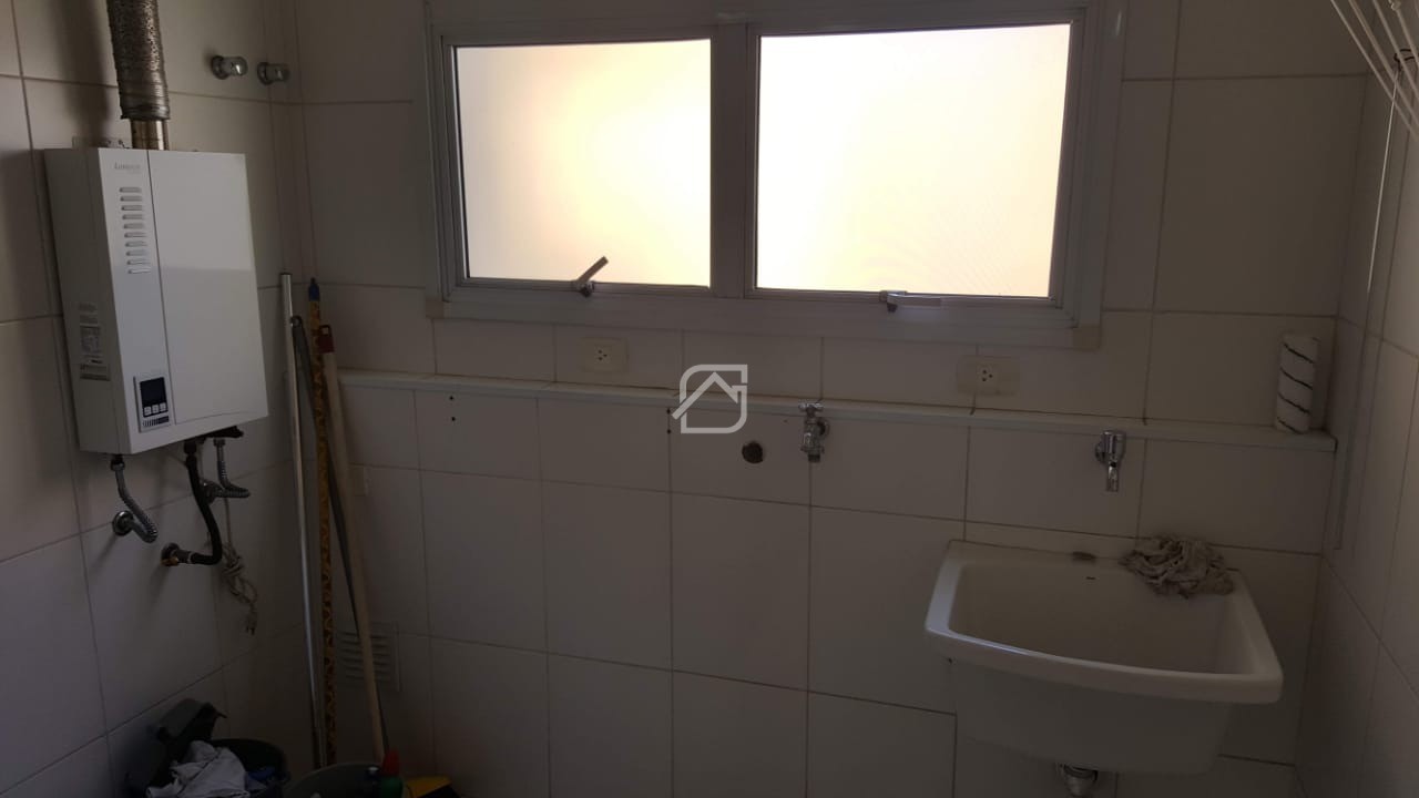 Apartamento à venda com 3 quartos, 133m² - Foto 9