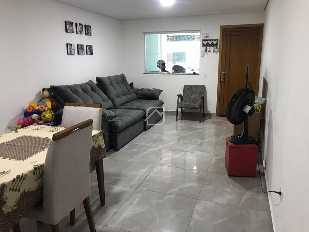 Casa à venda com 3 quartos, 125m² - Foto 2