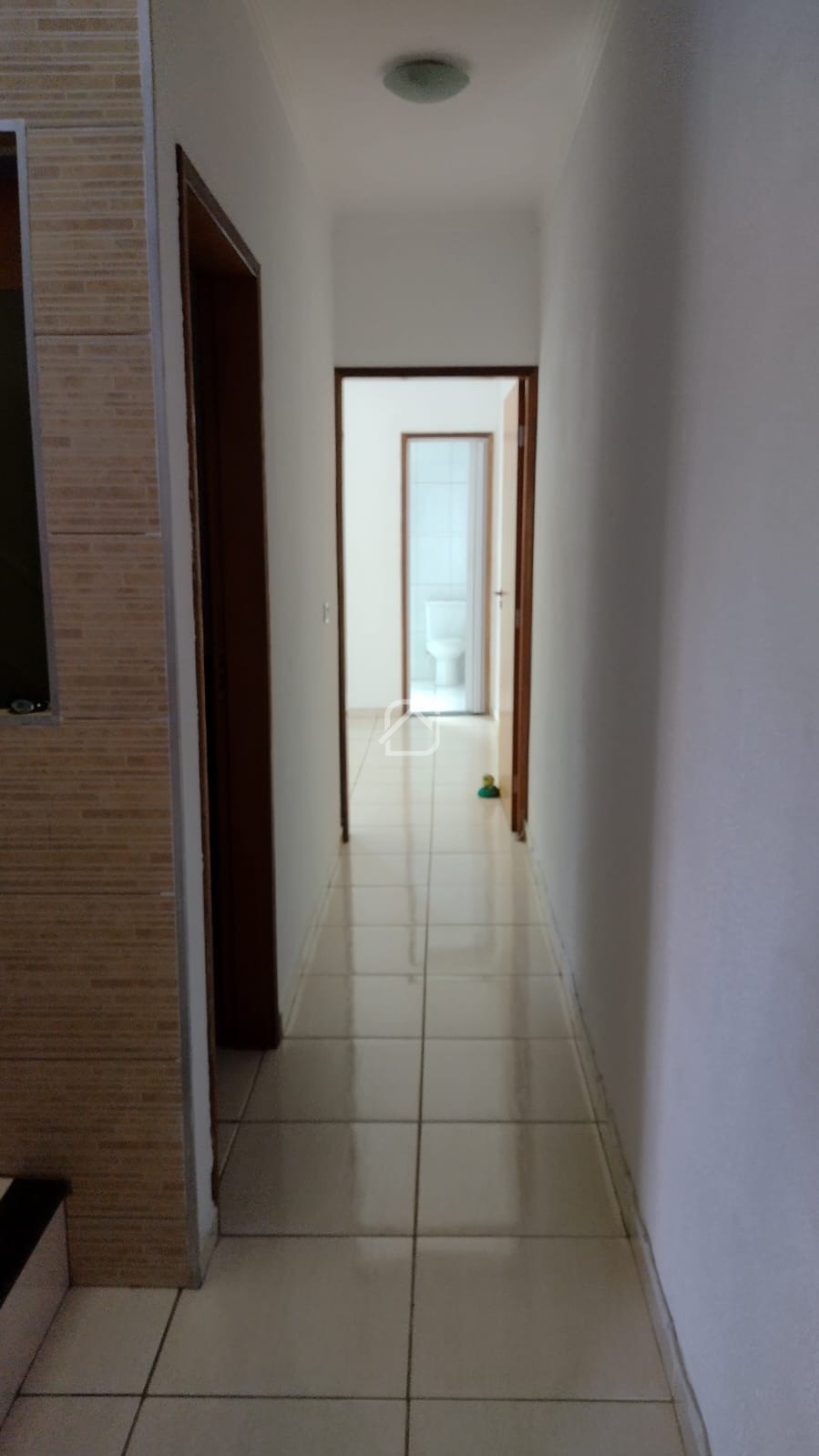 Casa à venda com 1 quarto, 110m² - Foto 3