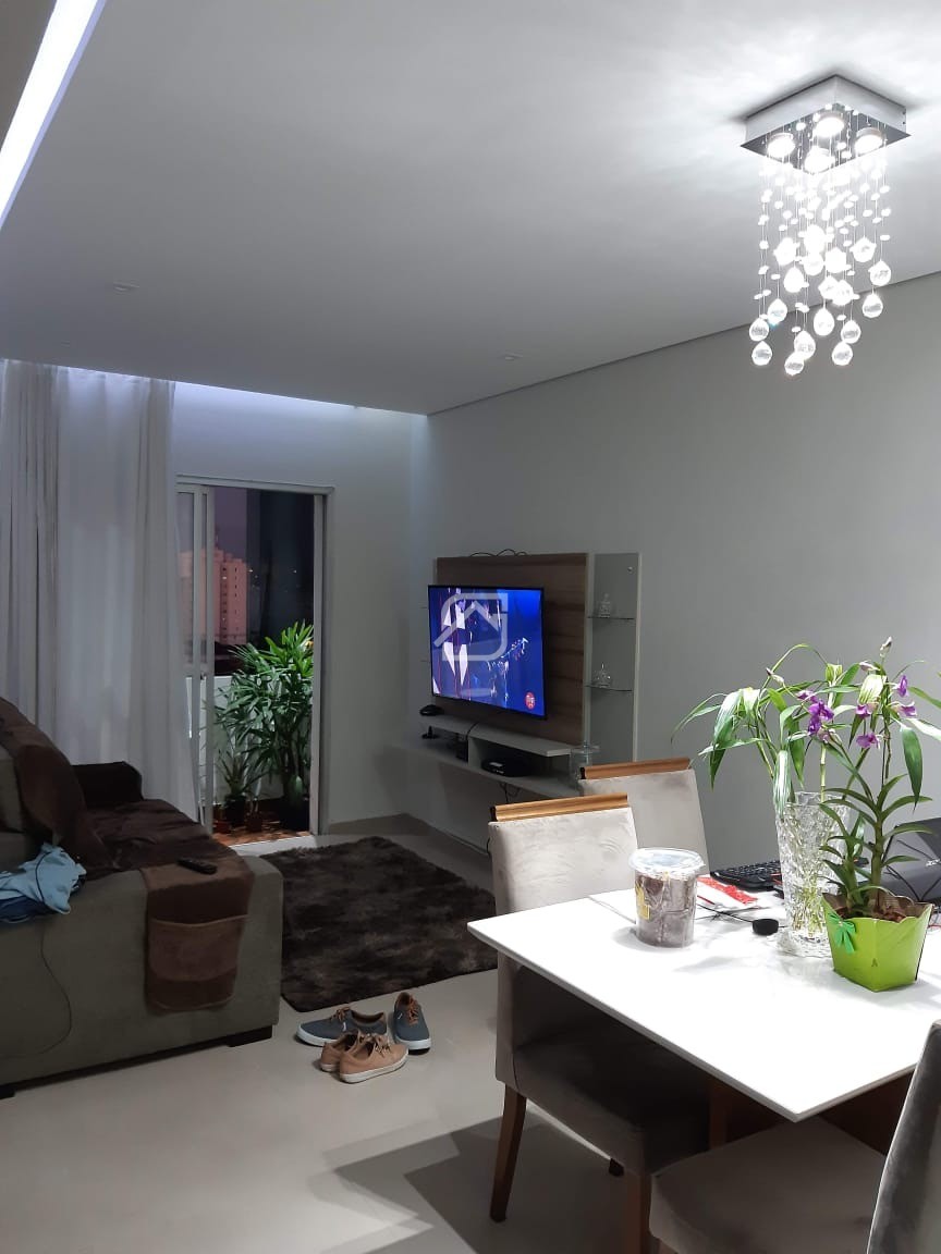 Apartamento à venda com 2 quartos, 109m² - Foto 1