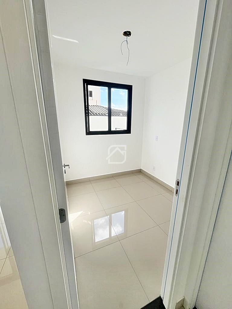 Apartamento à venda com 2 quartos, 54m² - Foto 11