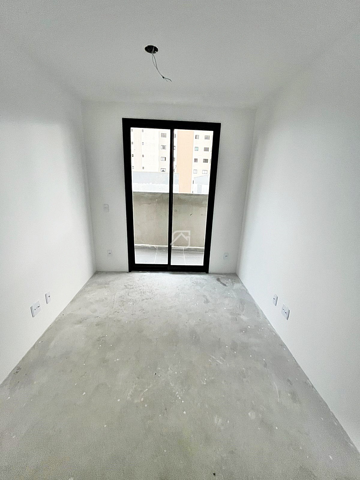 Apartamento à venda com 2 quartos, 37m² - Foto 1