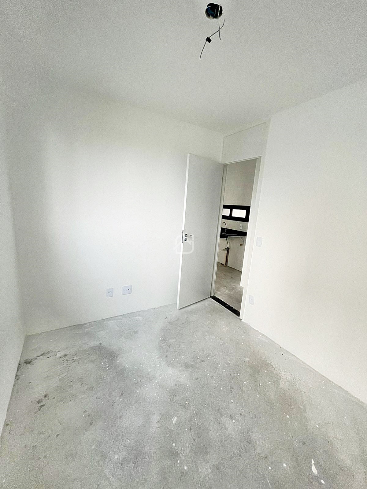 Apartamento à venda com 2 quartos, 37m² - Foto 11