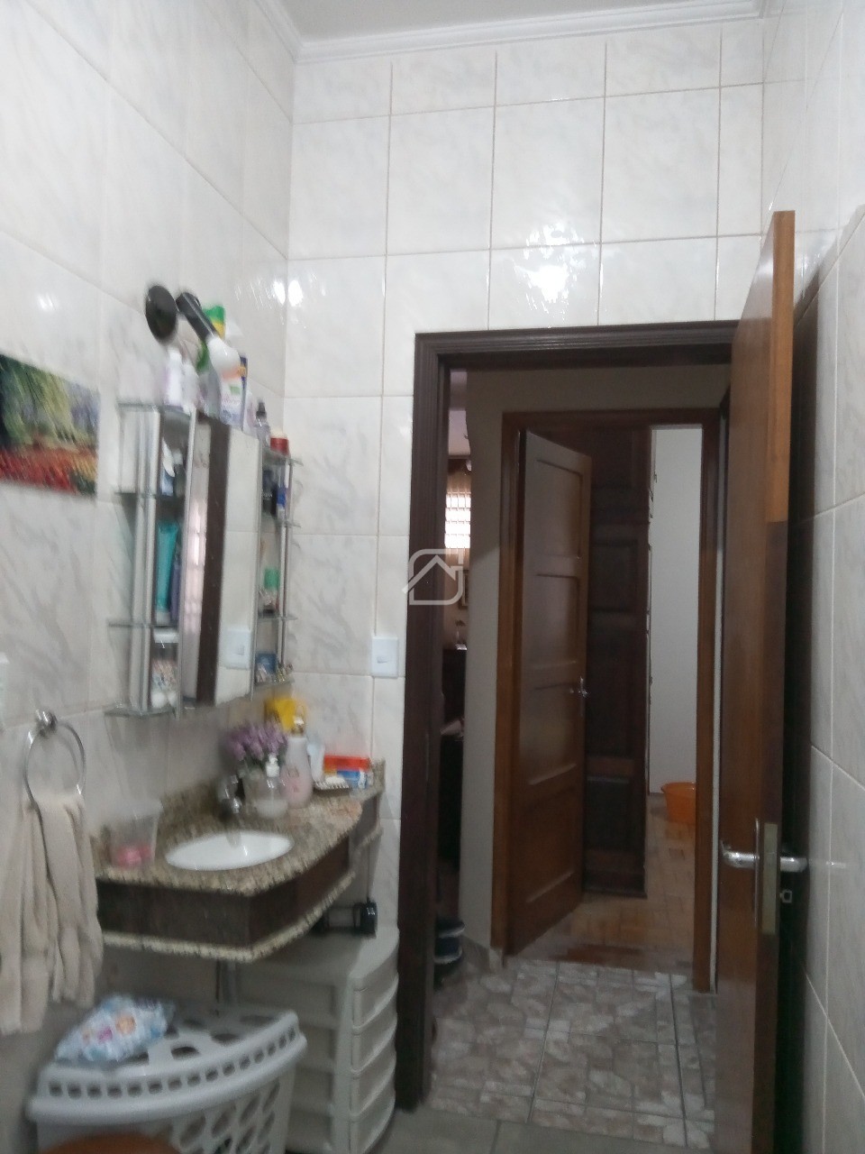 Casa para alugar com 3 quartos, 184m² - Foto 11