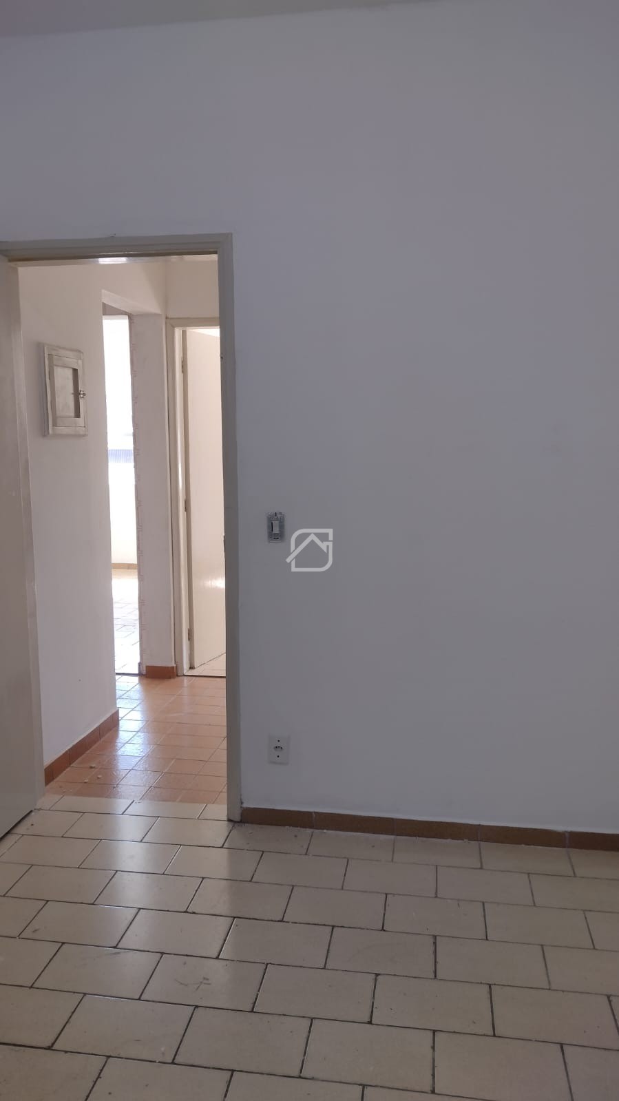 Casa para alugar com 2 quartos, 72m² - Foto 12