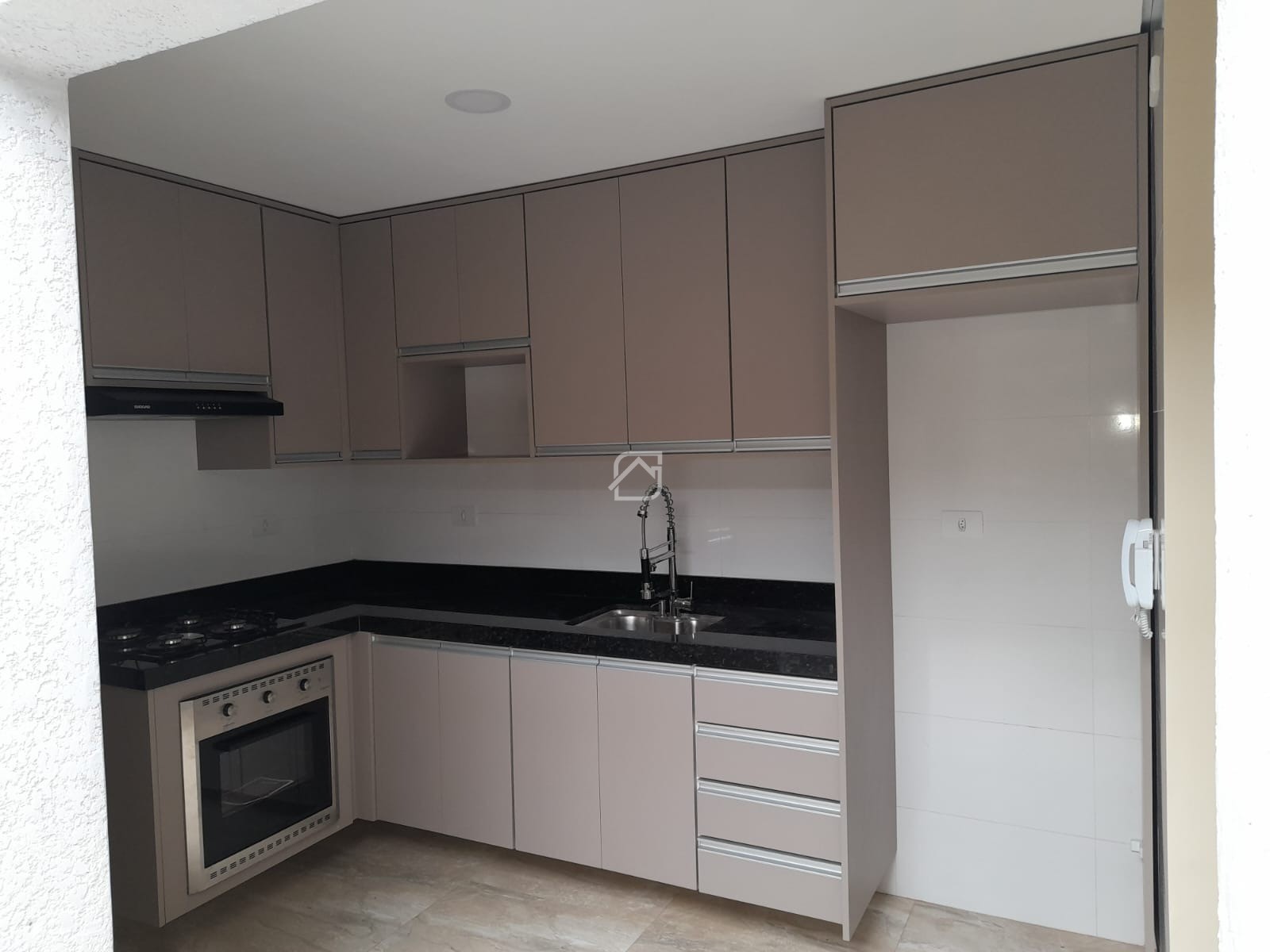 Apartamento à venda e aluguel com 2 quartos, 56m² - Foto 4