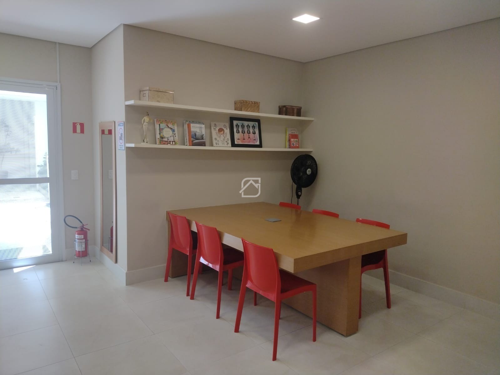 Apartamento à venda com 3 quartos, 94m² - Foto 20