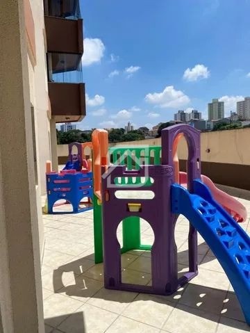 Apartamento para alugar com 3 quartos, 130m² - Foto 18