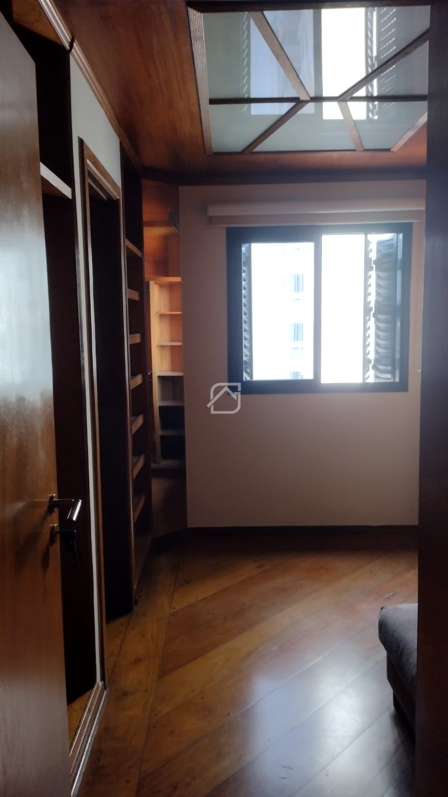 Apartamento para alugar com 3 quartos, 160m² - Foto 15