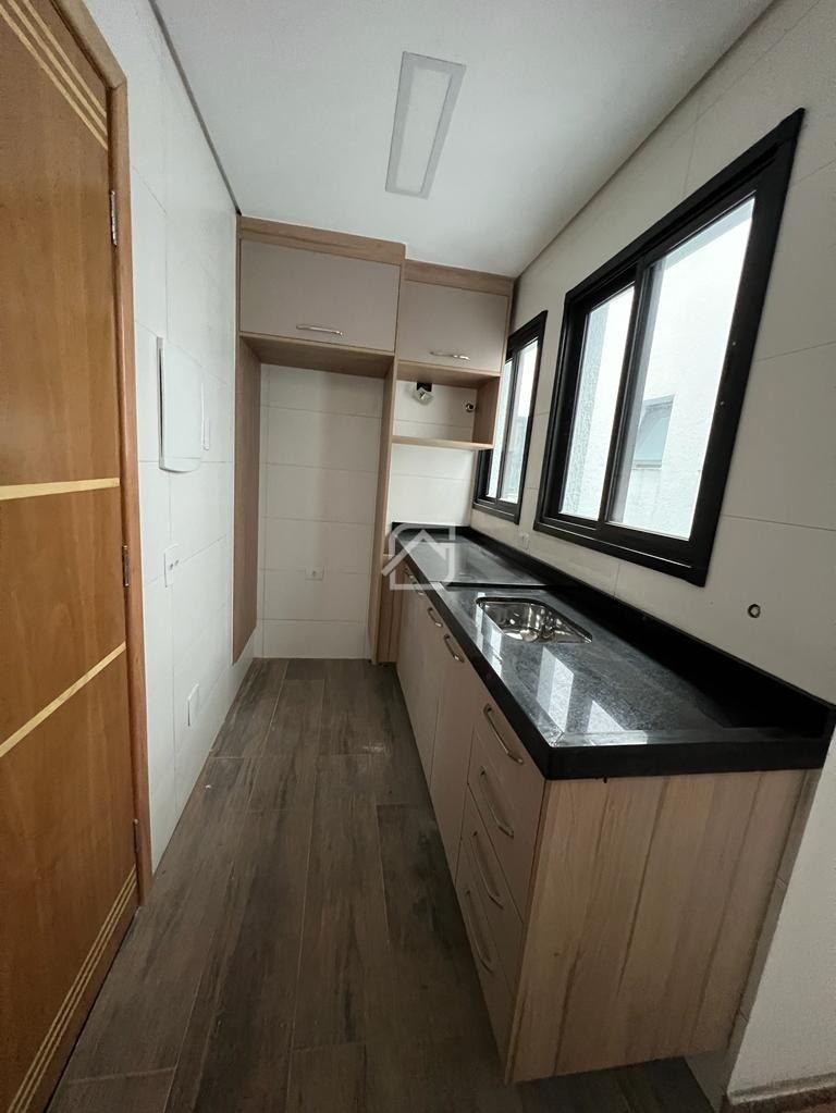 Cobertura à venda com 2 quartos, 86m² - Foto 4