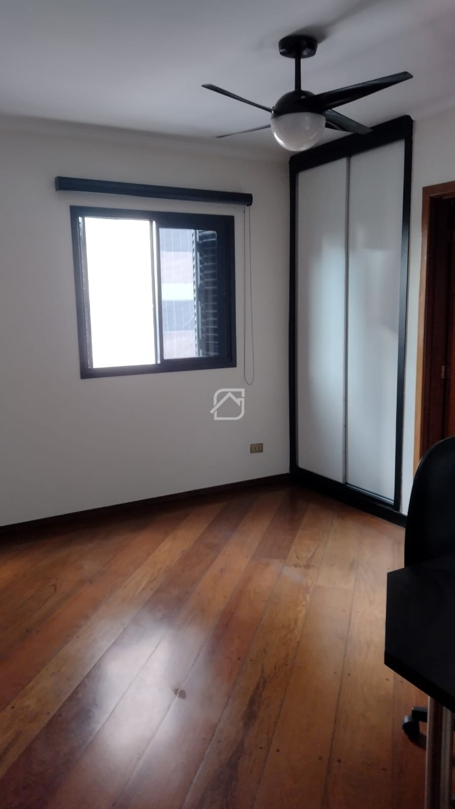 Apartamento para alugar com 3 quartos, 160m² - Foto 10