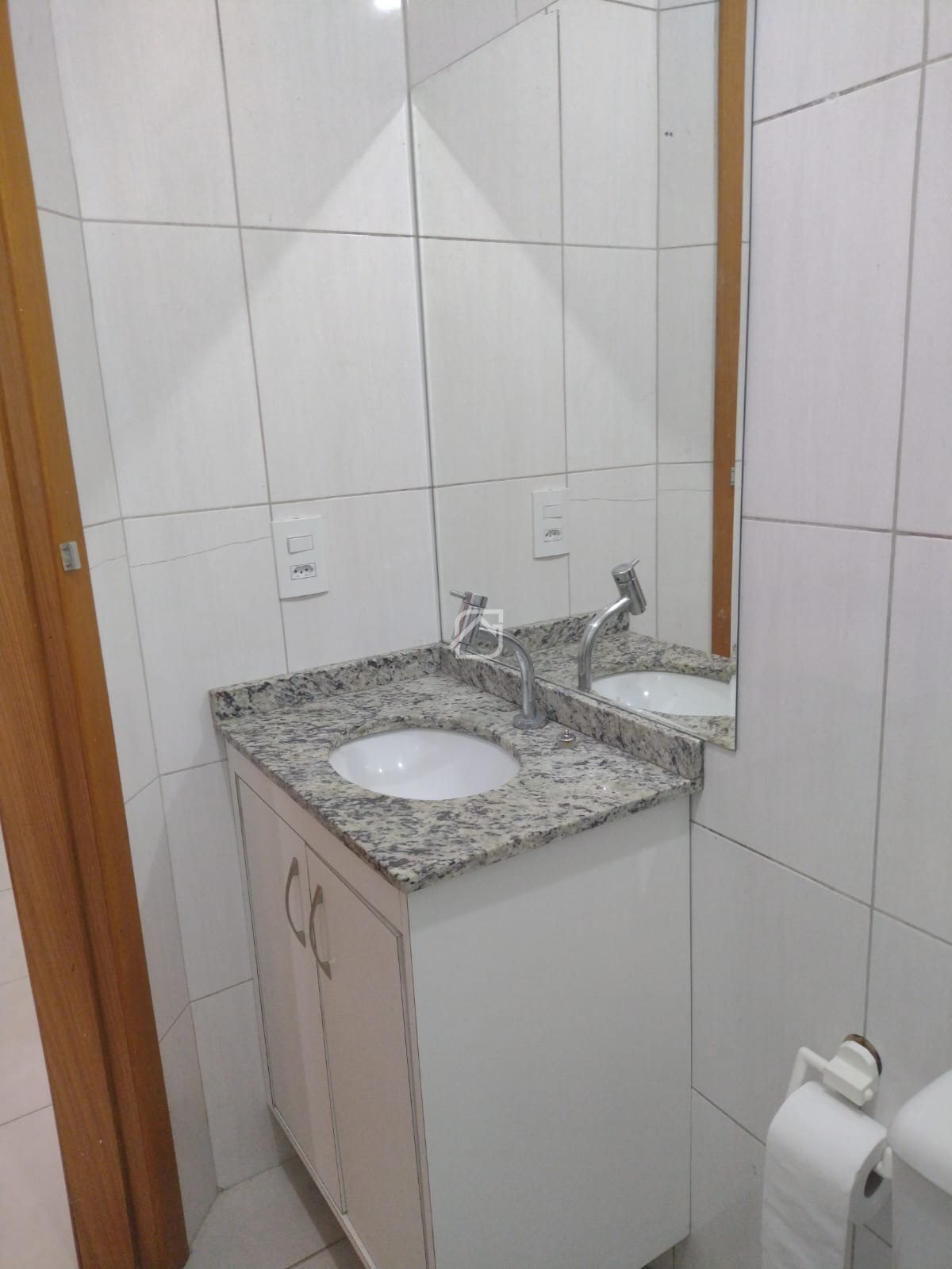 Apartamento à venda com 2 quartos, 42m² - Foto 16