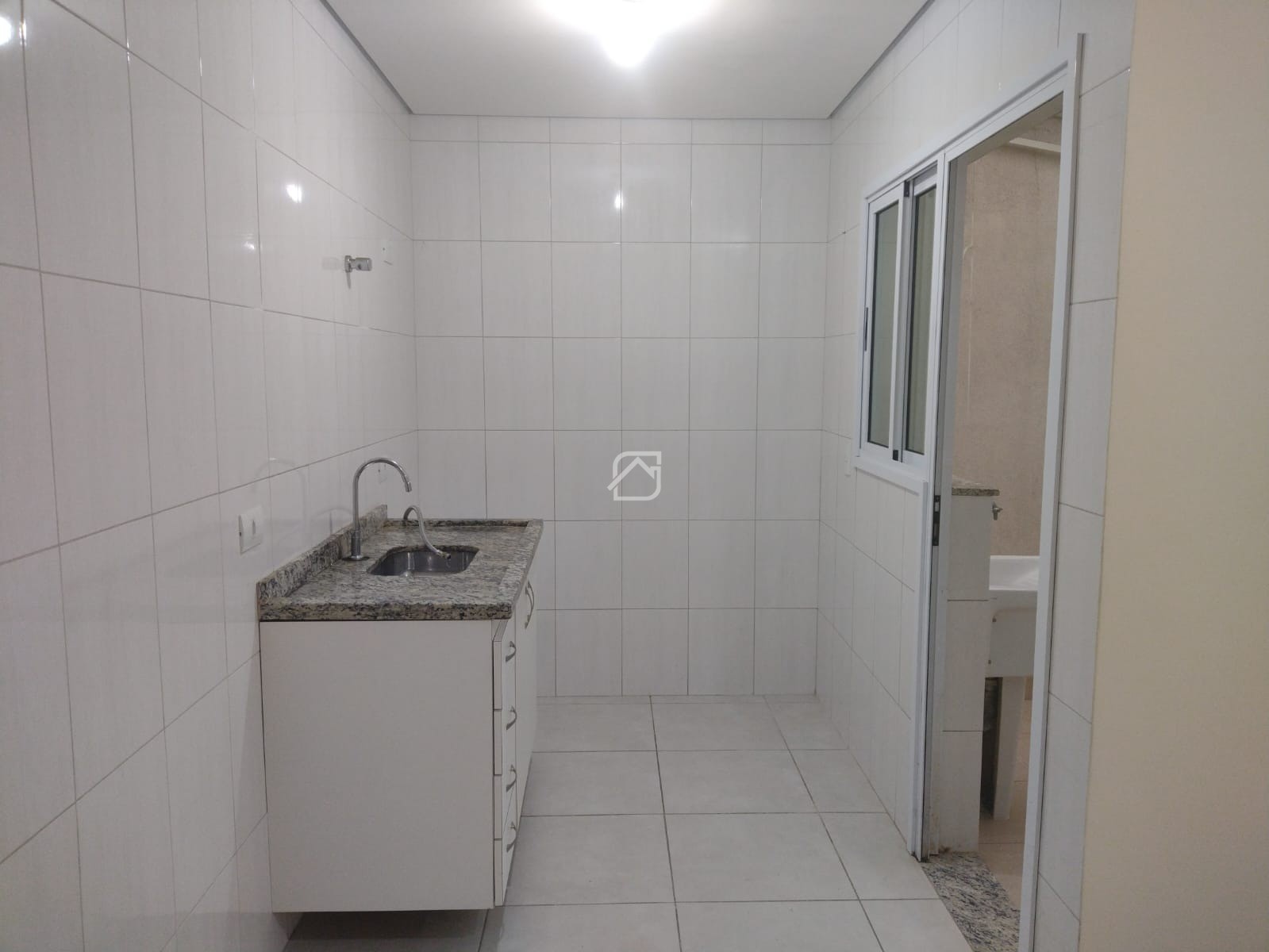 Apartamento à venda com 2 quartos, 42m² - Foto 7