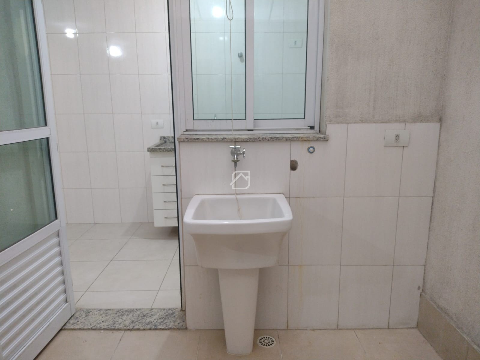 Apartamento à venda com 2 quartos, 42m² - Foto 20