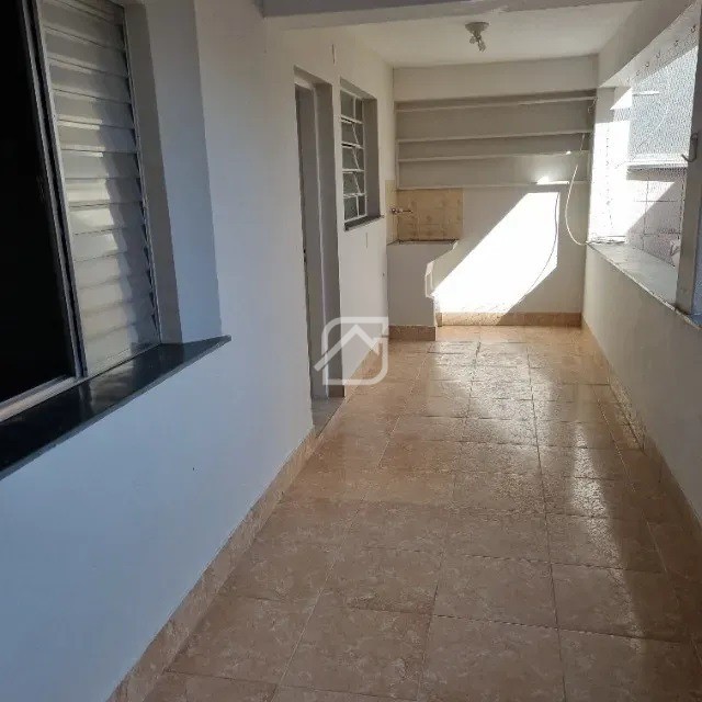 Apartamento para alugar com 1 quarto, 45m² - Foto 2