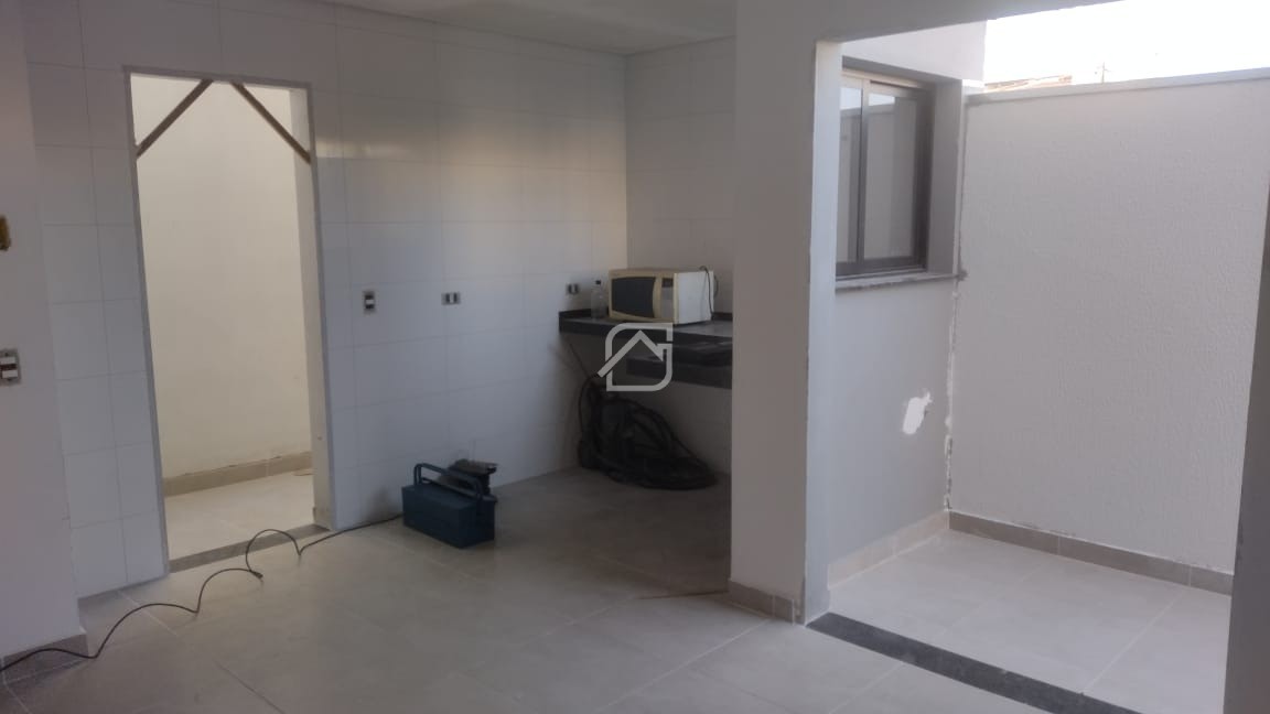 Apartamento à venda com 2 quartos, 67m² - Foto 1