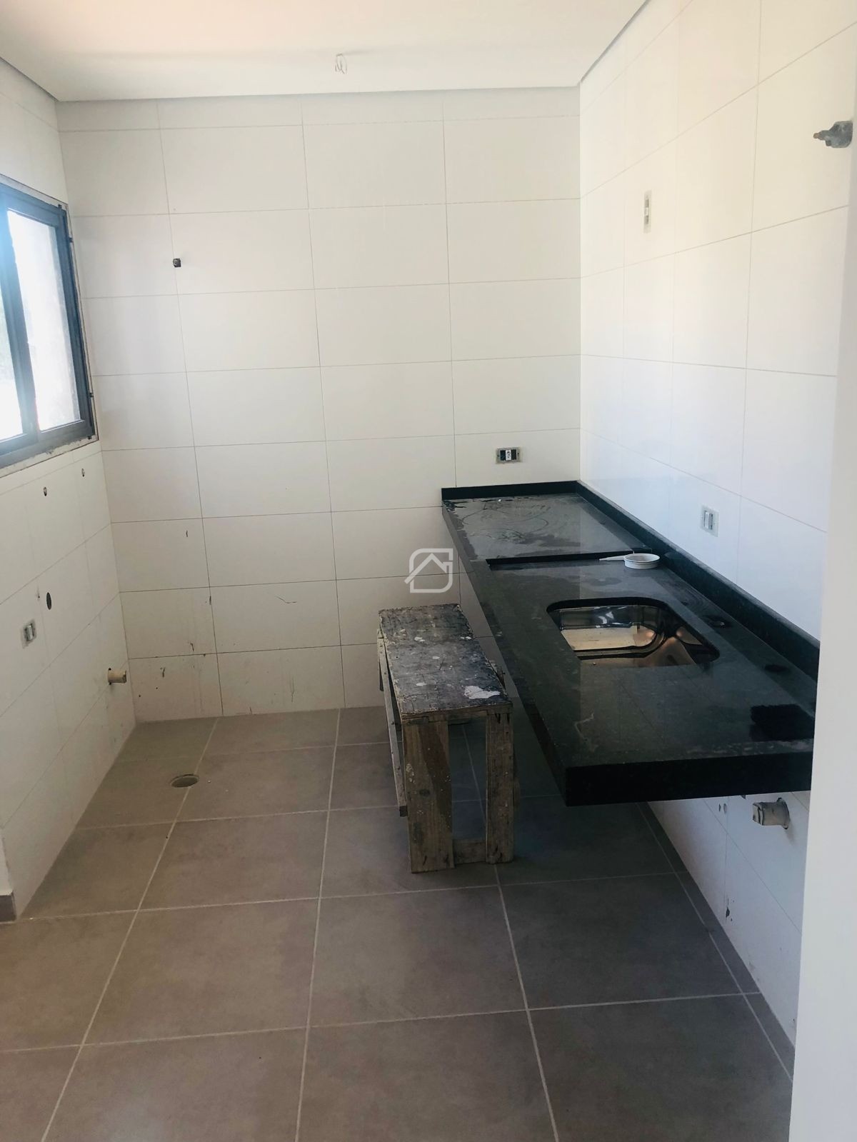 Apartamento à venda com 2 quartos, 39m² - Foto 1