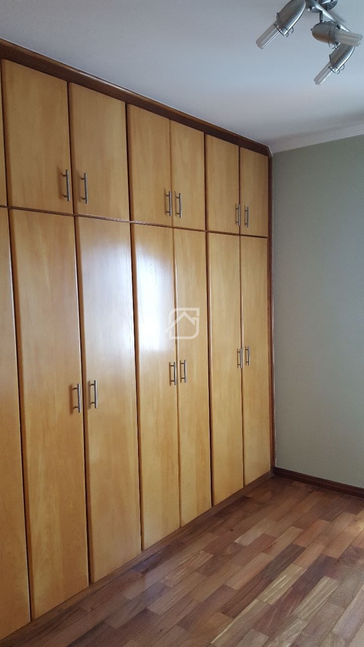 Apartamento para alugar com 3 quartos, 100m² - Foto 23