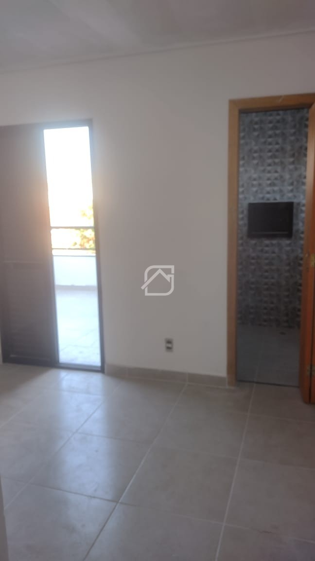 Apartamento à venda com 2 quartos, 67m² - Foto 2