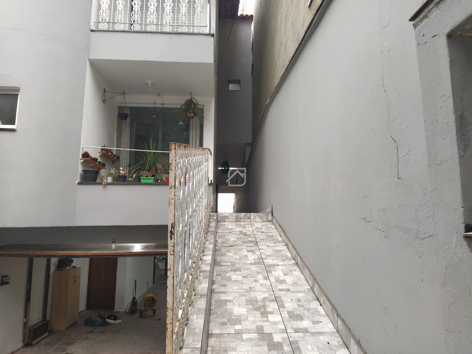 Casa, 5 quartos, 289 m² - Foto 2