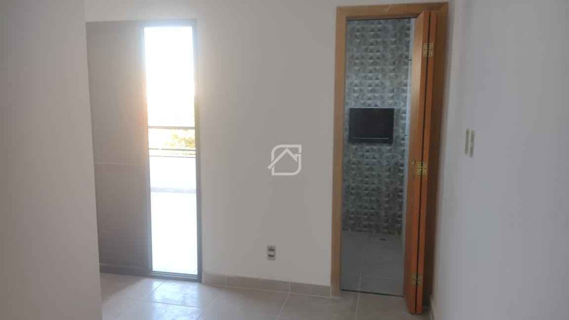 Apartamento à venda com 2 quartos, 67m² - Foto 3