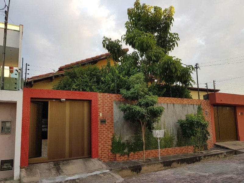 Casa à venda com 4 quartos, 185m² - Foto 7