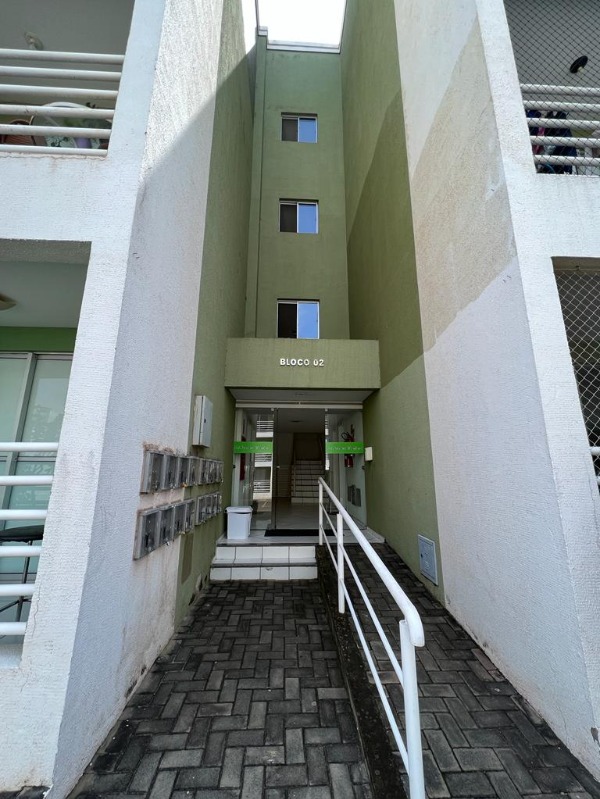 Apartamento à venda com 3 quartos, 69m² - Foto 2