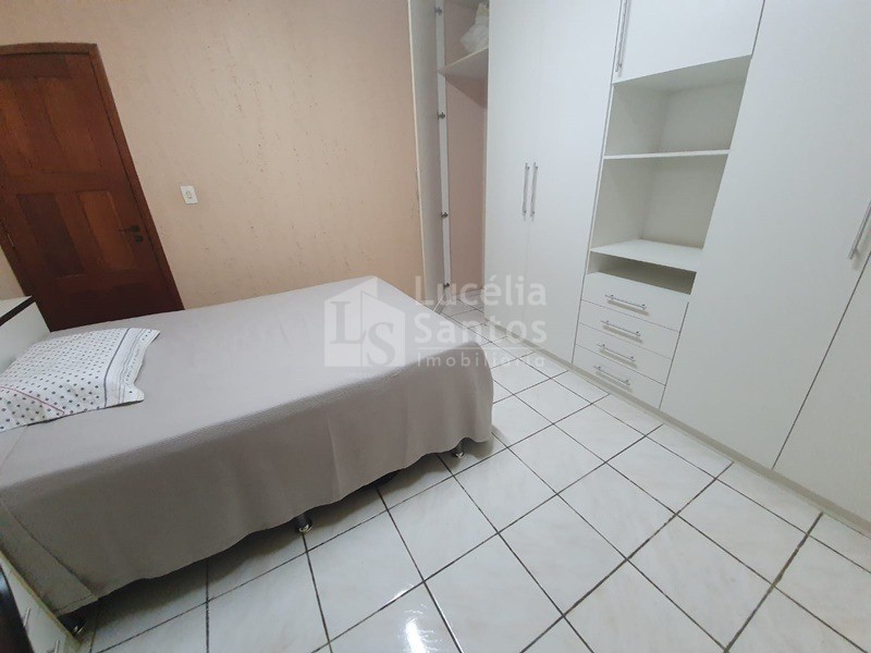 Casa à venda com 7 quartos, 300m² - Foto 11