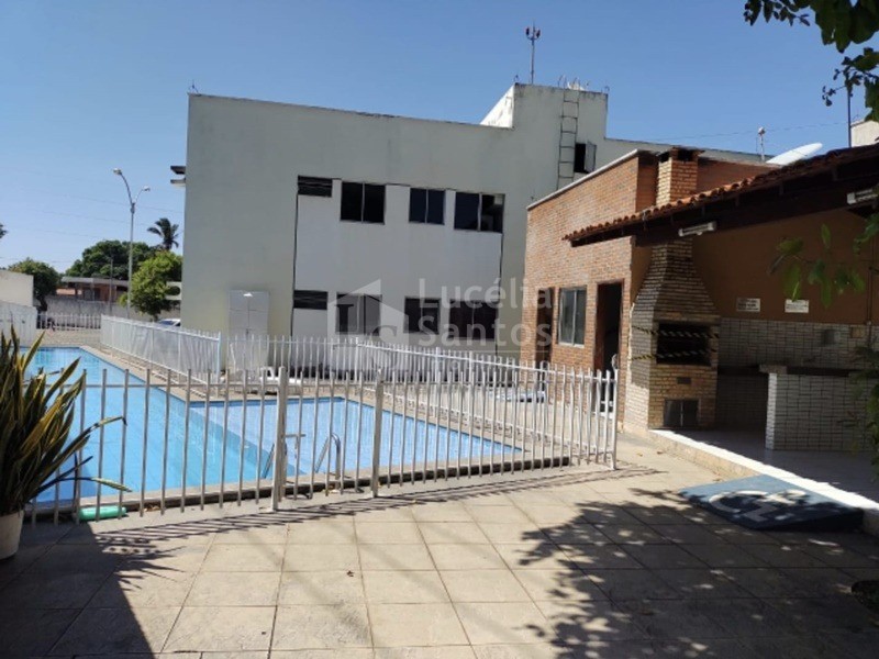 Apartamento à venda com 2 quartos, 49m² - Foto 2