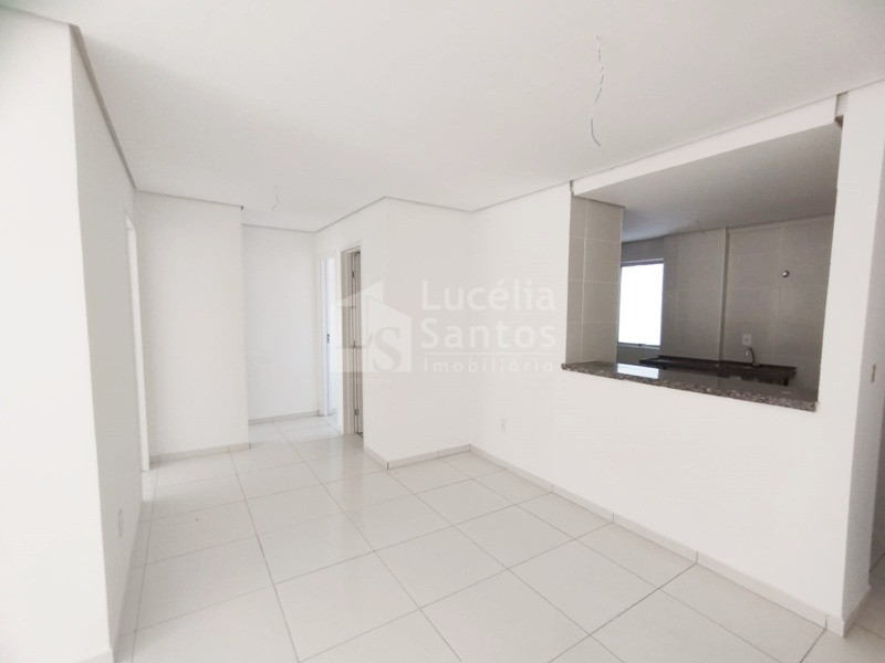 Apartamento à venda com 3 quartos, 77m² - Foto 3