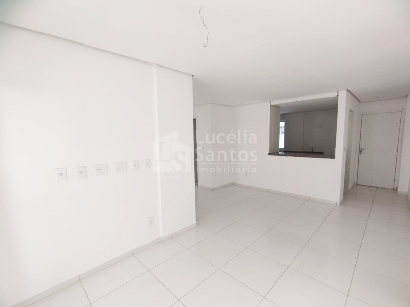 Apartamento à venda com 3 quartos, 77m² - Foto 4