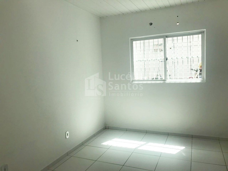 Casa à venda com 3 quartos, 120m² - Foto 6