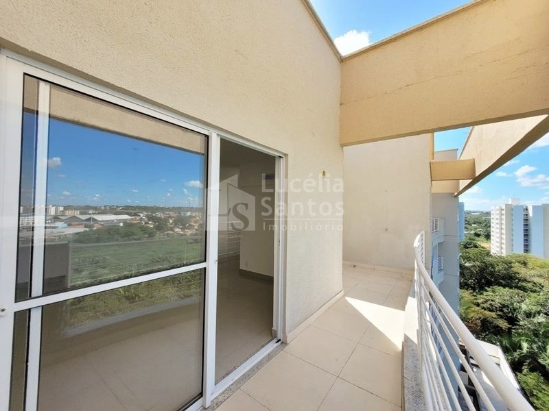 Apartamento à venda com 3 quartos, 119m² - Foto 2