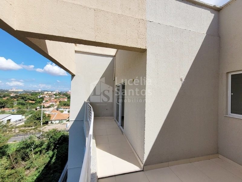 Apartamento à venda com 3 quartos, 119m² - Foto 1