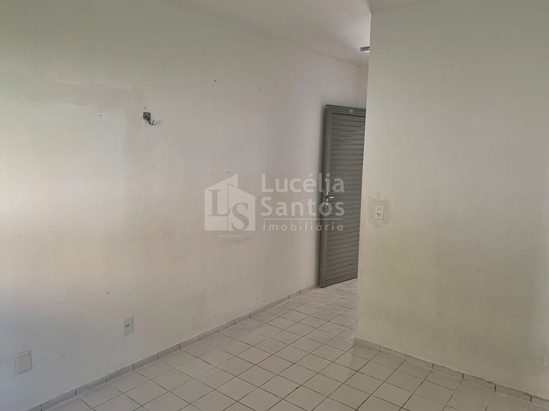 Apartamento à venda com 2 quartos, 47m² - Foto 2