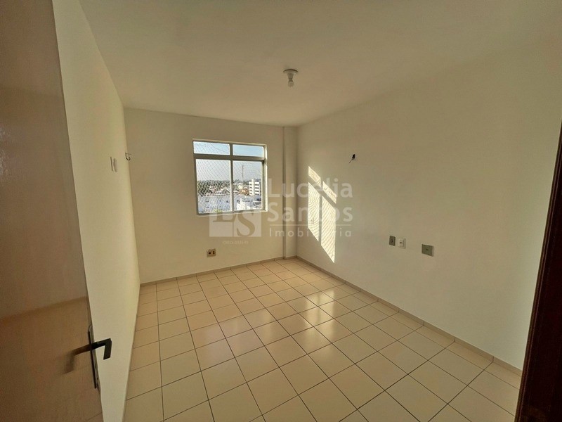 Apartamento à venda com 3 quartos, 115m² - Foto 7