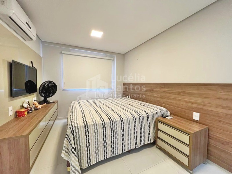 Apartamento à venda com 3 quartos, 75m² - Foto 4