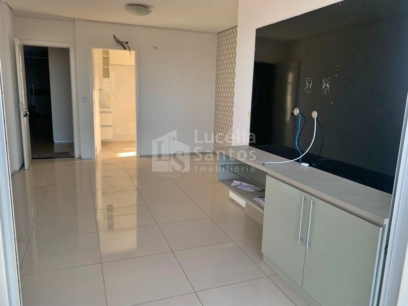 Apartamento à venda com 3 quartos, 80m² - Foto 4