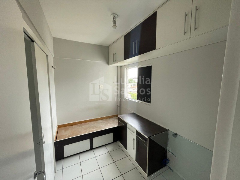 Apartamento à venda com 3 quartos, 79m² - Foto 8