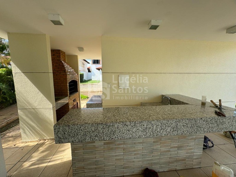 Casa à venda com 4 quartos, 300m² - Foto 17