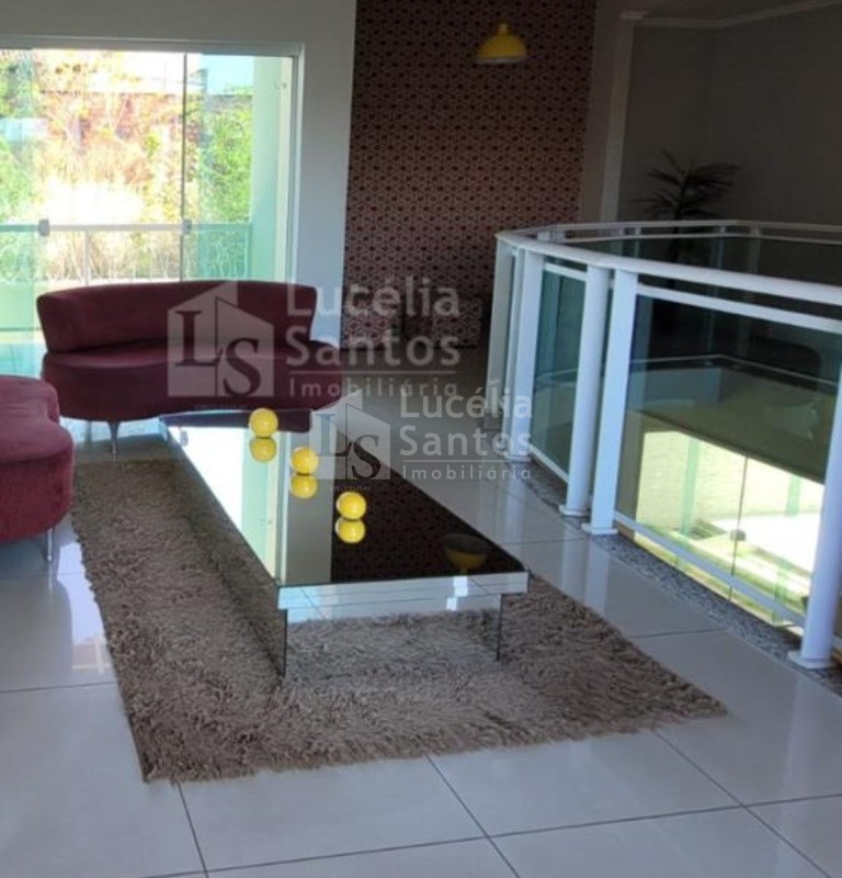 Casa à venda com 4 quartos, 12m² - Foto 1